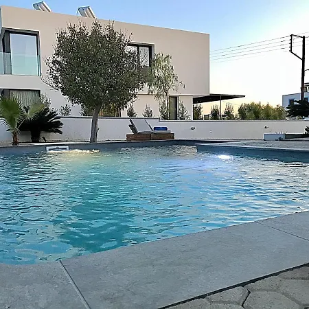 Villa Amor Vila Pefki