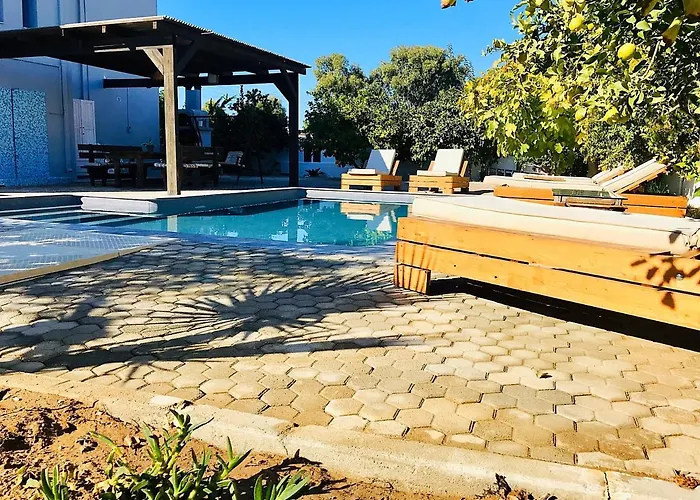 Villa Amor Πεύκος