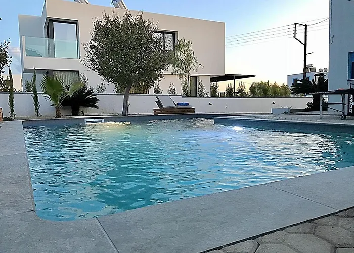 Villa Amor Βίλα Πεύκος