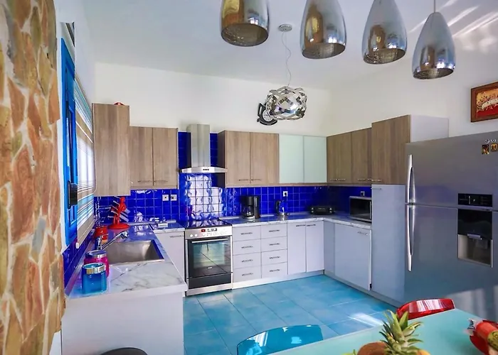 Villa Amor Βίλα Πεύκος