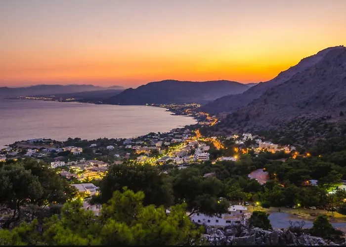 Villa Amor Βίλα Πεύκος