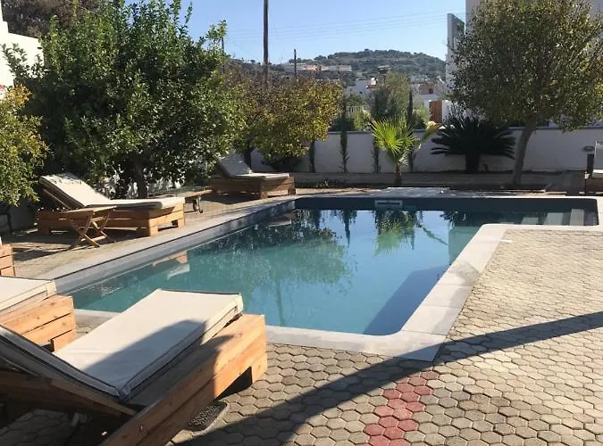 Villa Amor Βίλα Πεύκος